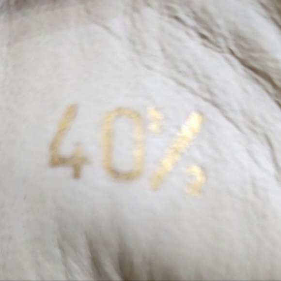 Christian Louboutin - Picture 7 of 7